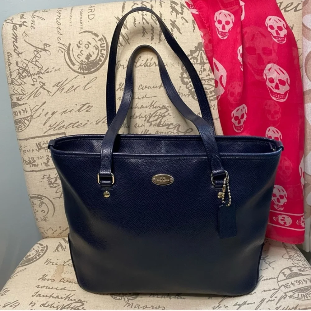 SOLD MELLISSA